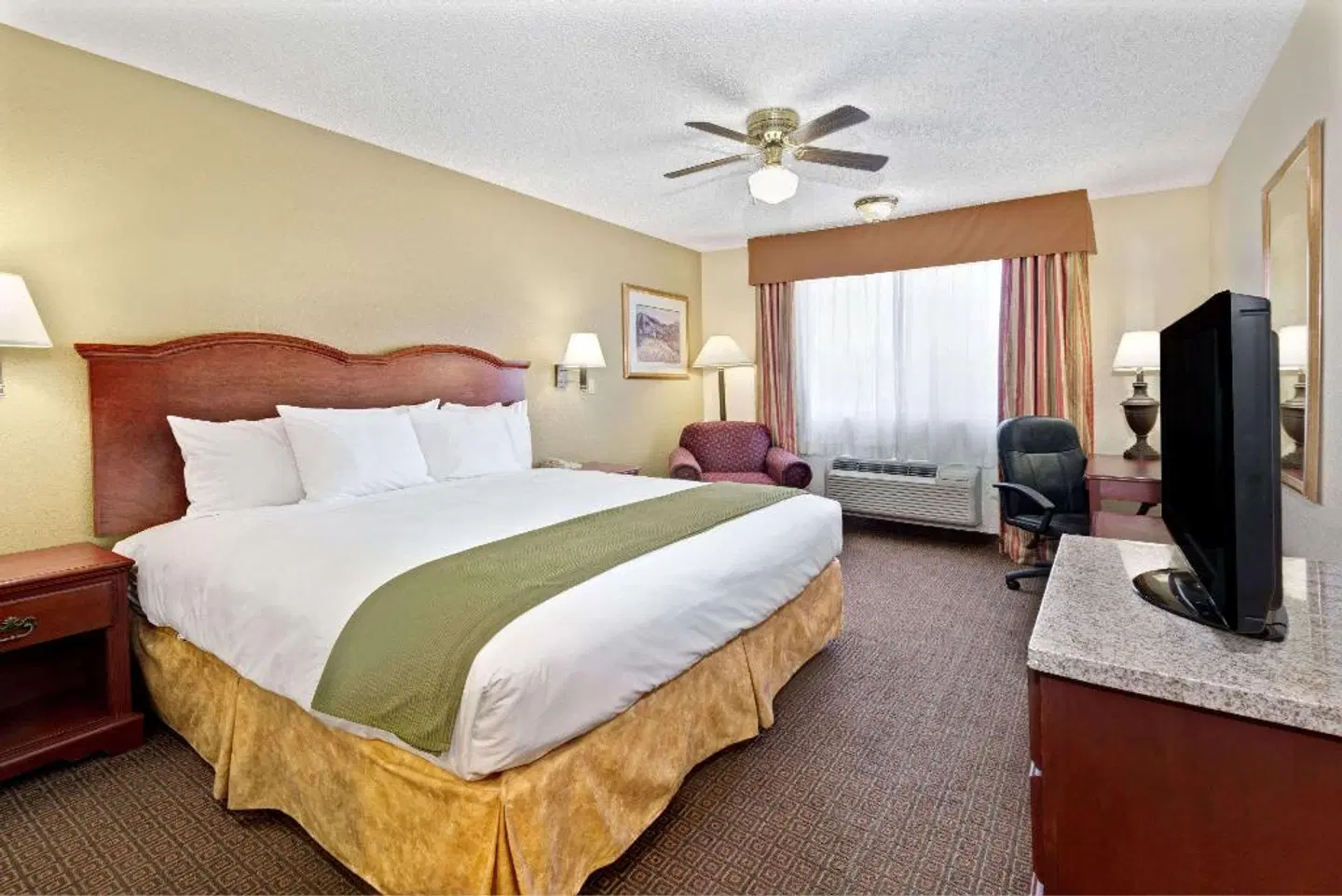 Days Inn by Wyndham Bernalillo ROOM_EXAMPLE