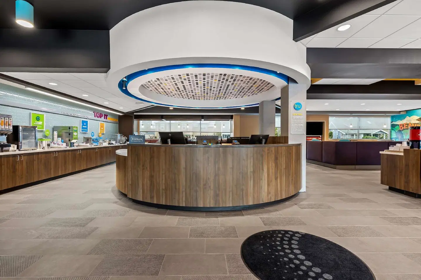 Tru By Hilton Aloha Beaverton LOUNGE_LOBBY