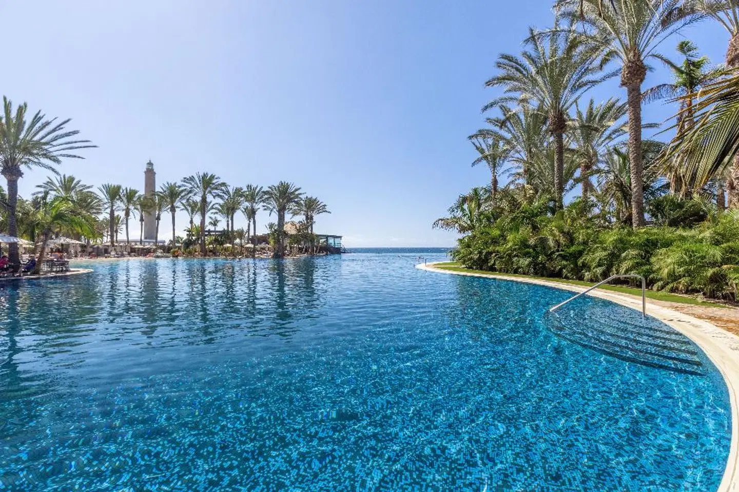 Unique Club at Lopesan Costa Meloneras Resort OUTDOOR_POOL