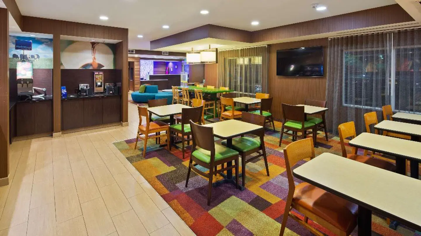 Baton Rouge LSU/Medical Corridor Inn & Suites Restaurant