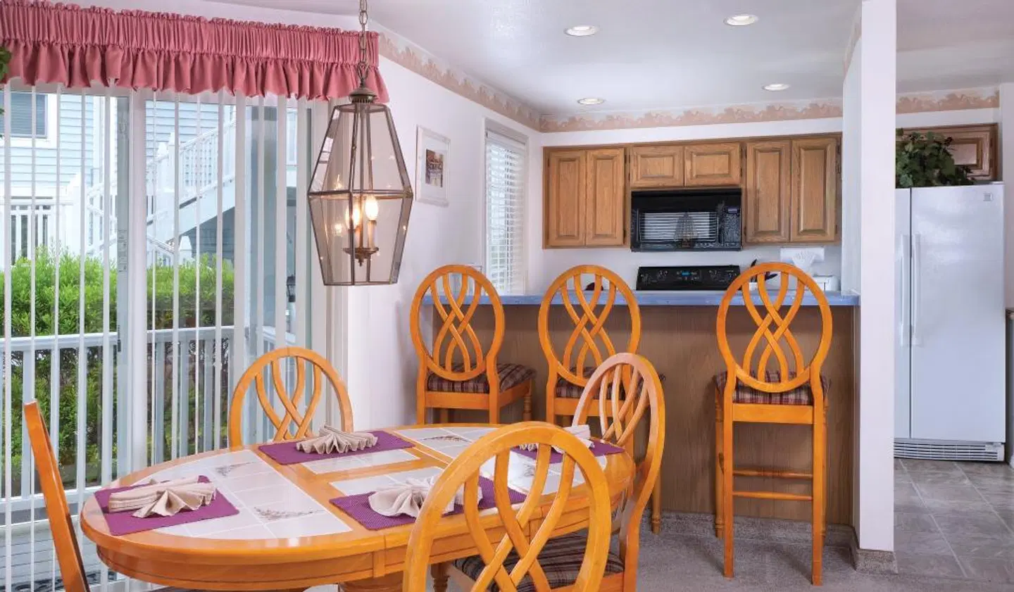 Schooner Landing Restaurant