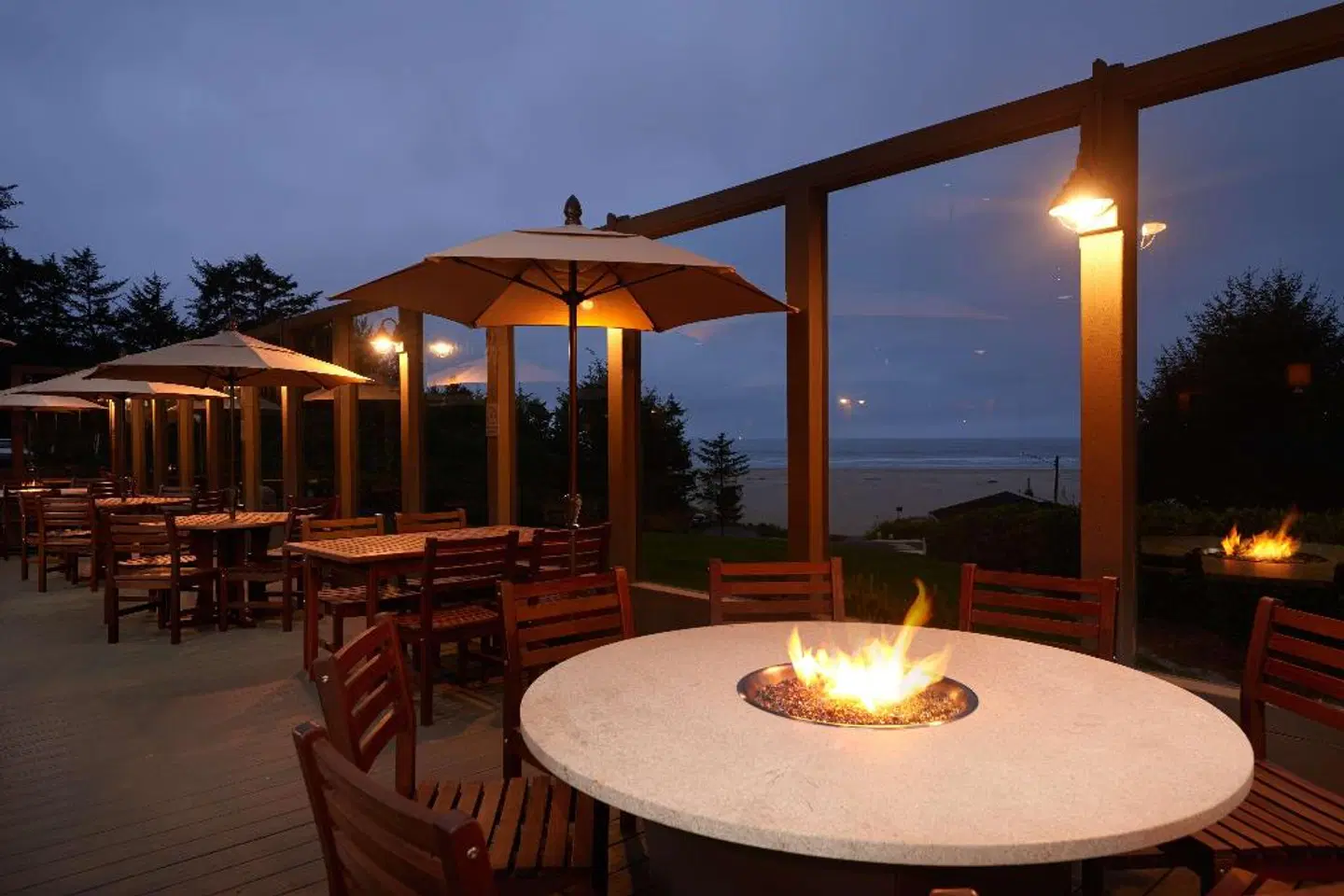 Best Western Agate Beach Inn Terrasse