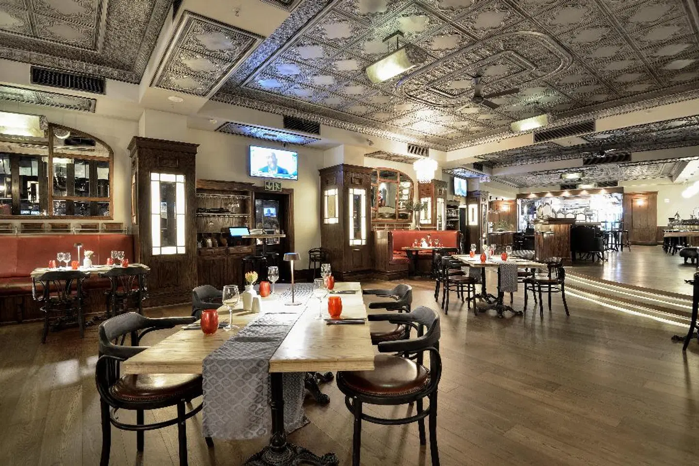 DaVinci Hotel and Suites Restaurant