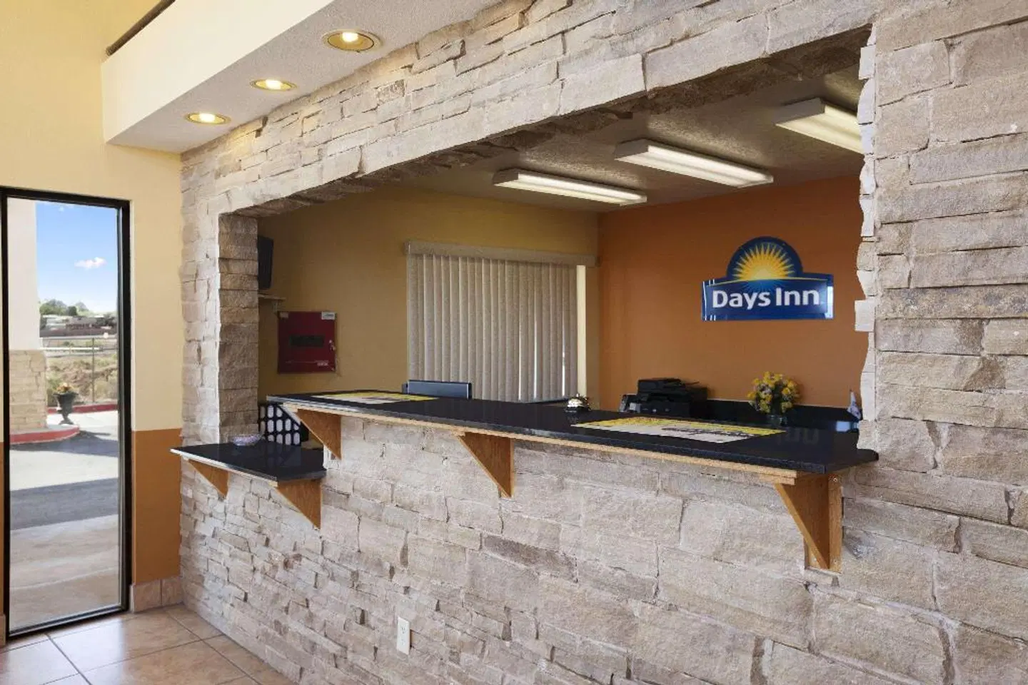Days Inn by Wyndham Los Lunas LOUNGE_LOBBY