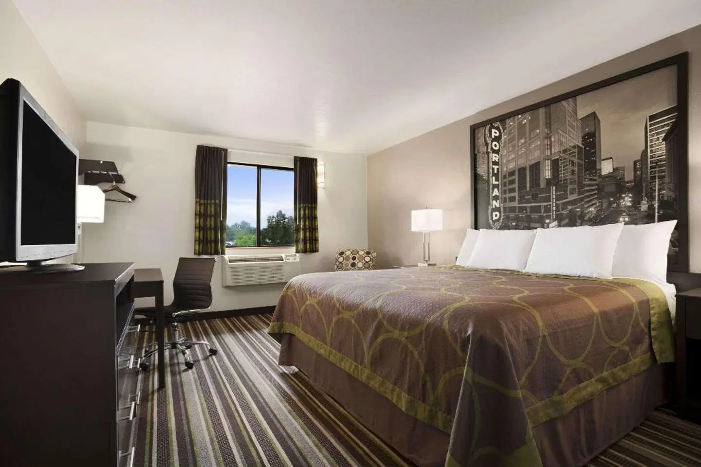 Super 8 Portland Airport ROOM_EXAMPLE