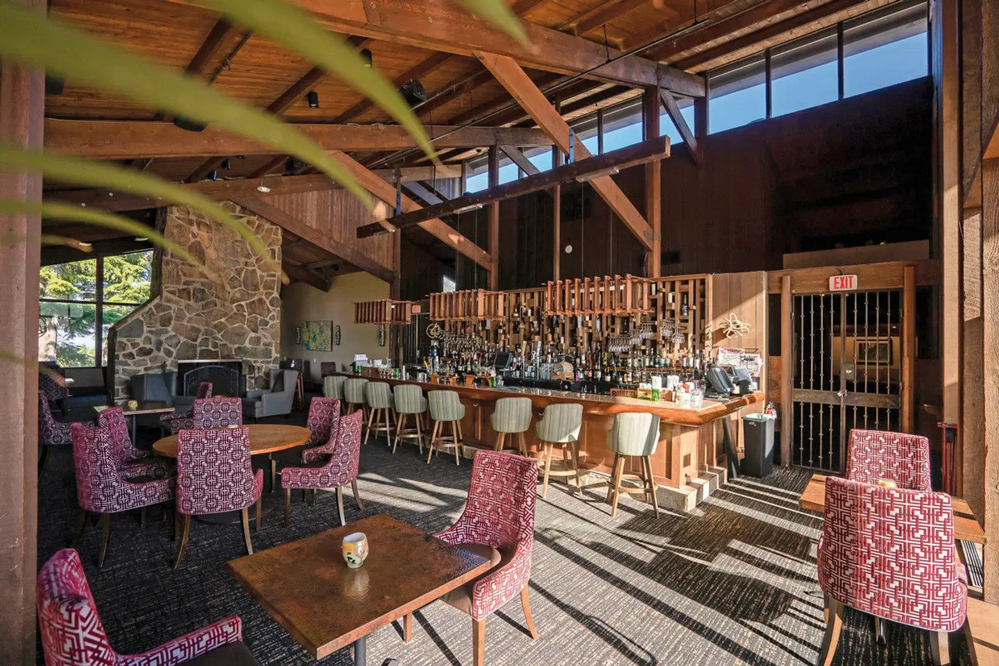 Salishan Coastal Lodge Bar