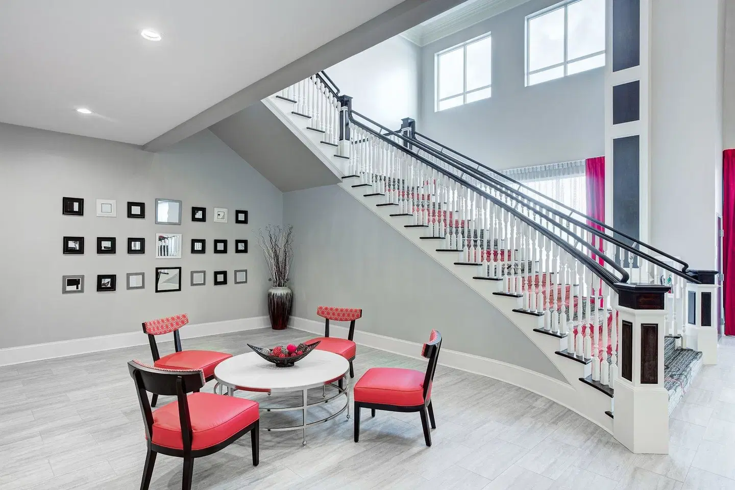 Holiday Inn & Suites Lafayette North LOUNGE_LOBBY