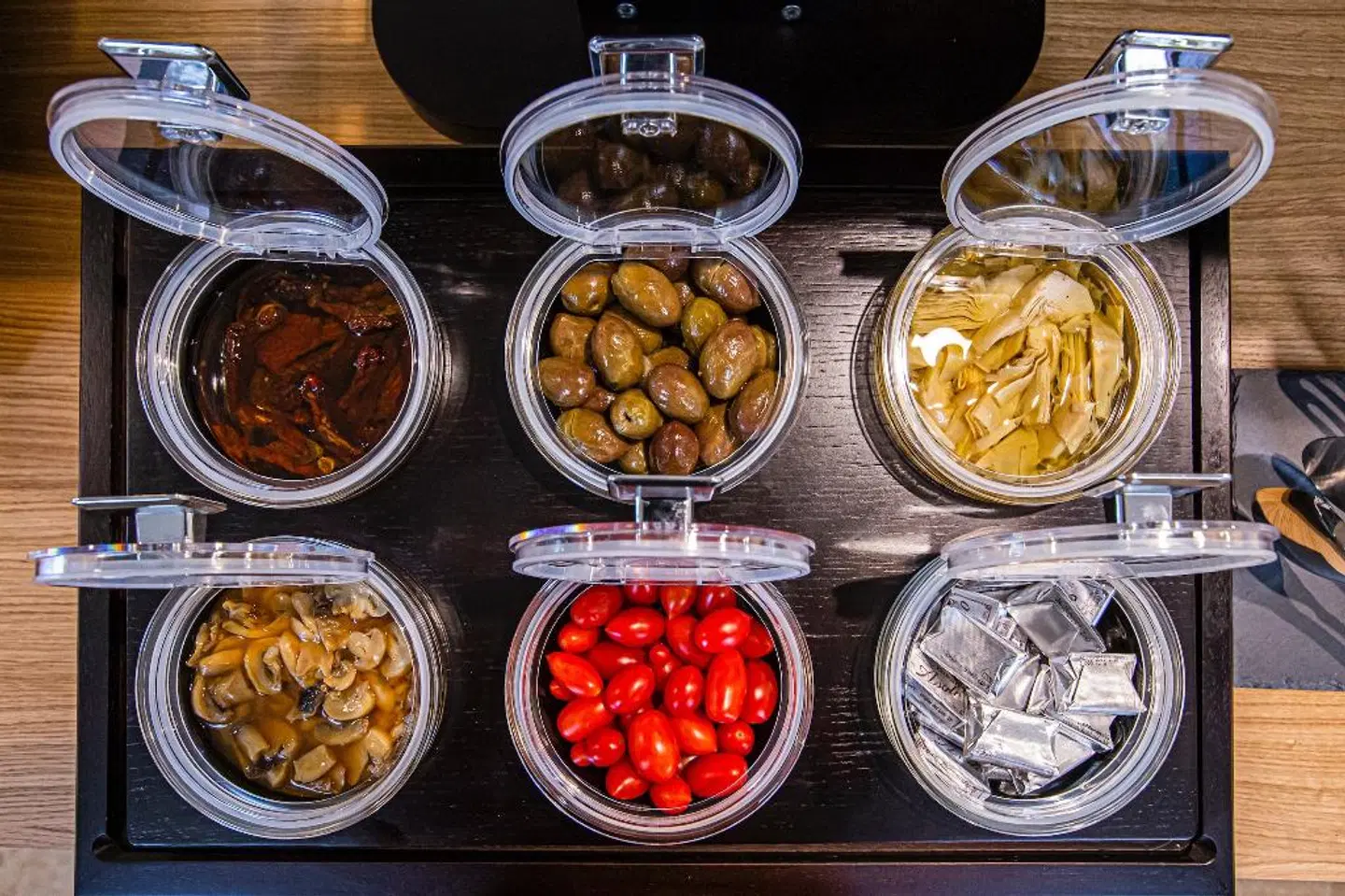 Hotel Simon Bolivar Restaurant