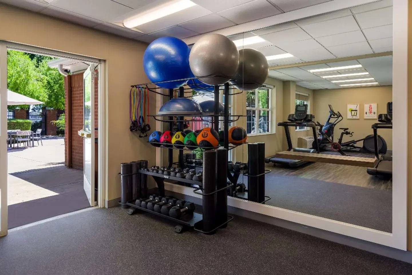 Sonesta ES Suites San Francisco Airport Oyster Point Waterfront SPORTS_AND_LEISURE