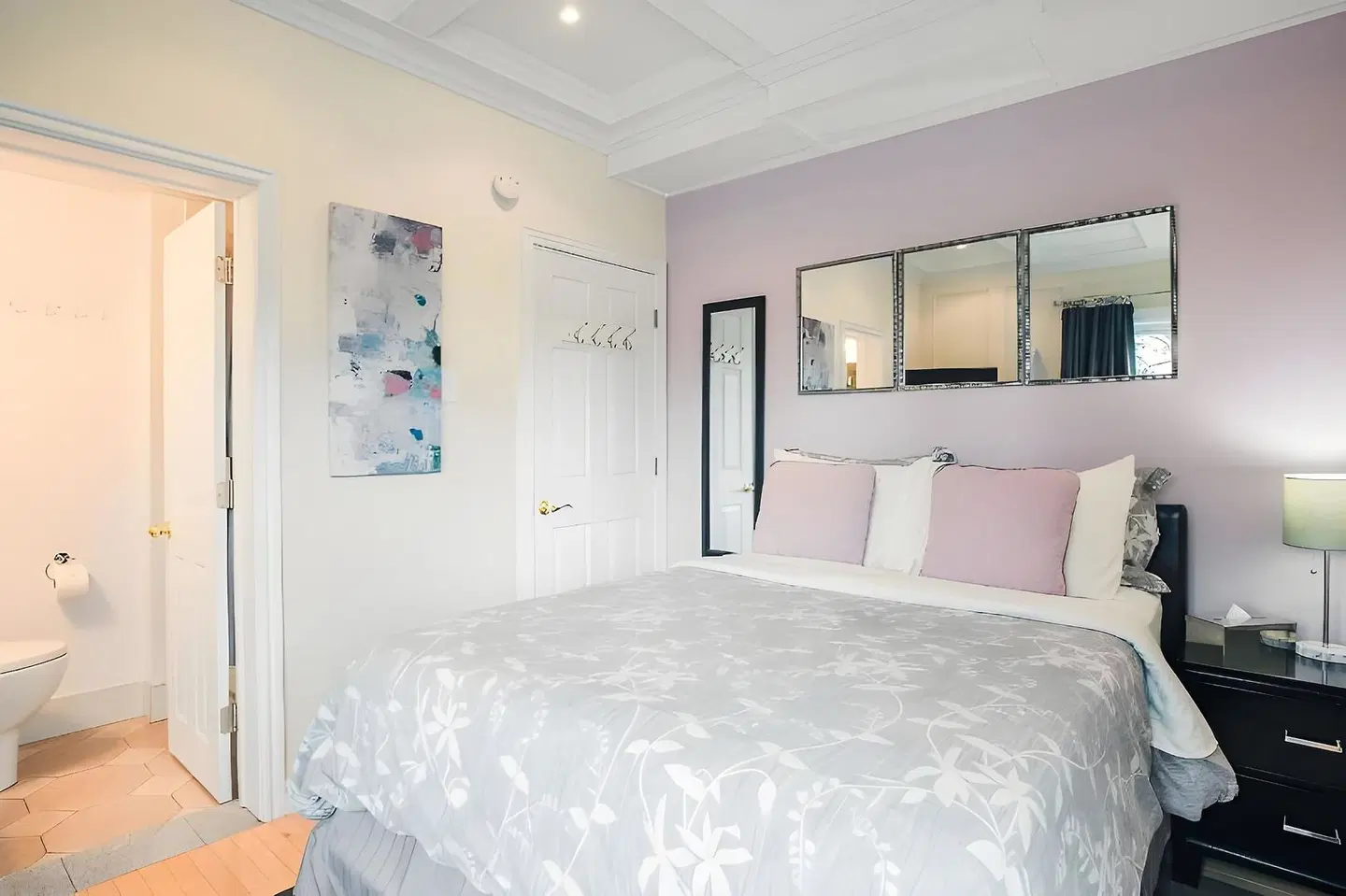 Newton Villa ROOM_EXAMPLE