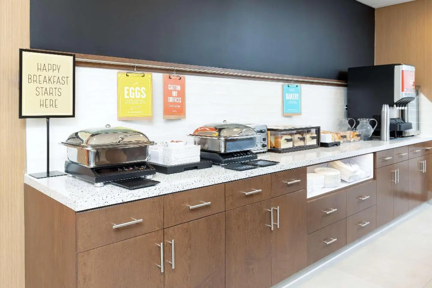 Hampton Inn & Suites Santa Rosa Sonoma Wine Country ROOM_EXAMPLE