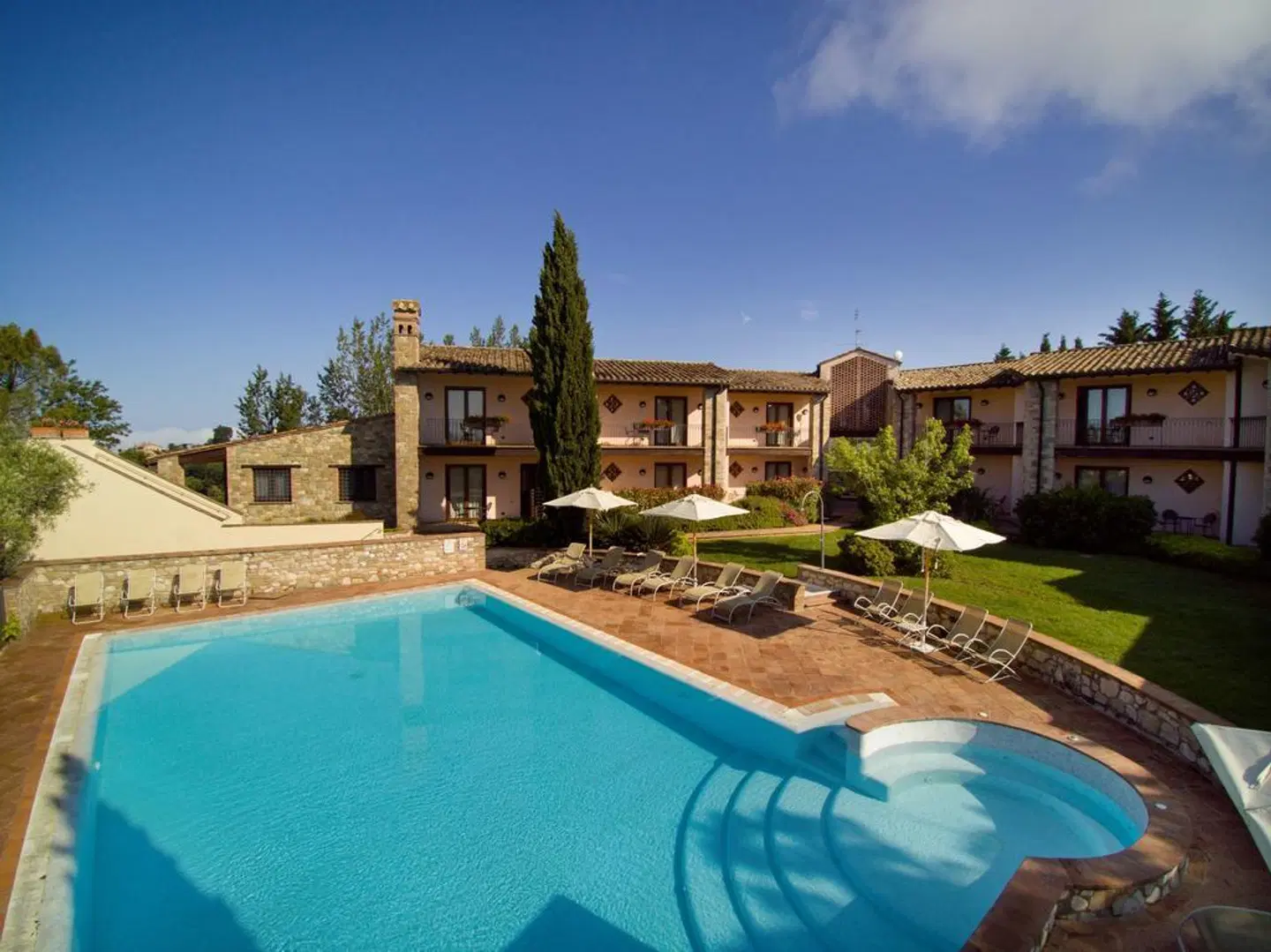 Relais Il Canalicchio Country Resort & SPA OUTDOOR_POOL