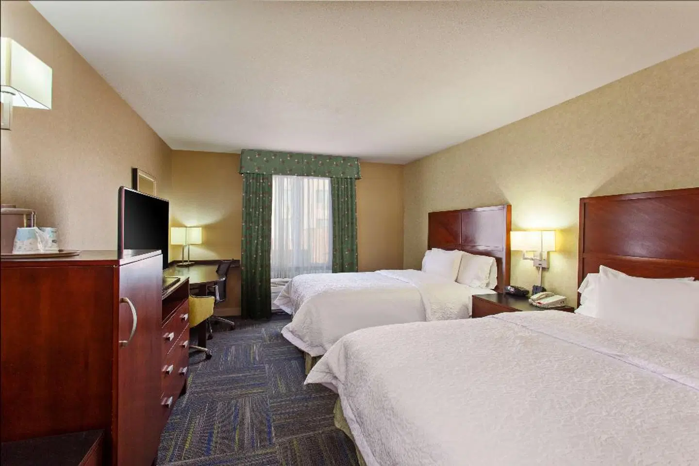 Hampton Inn & Suites Merced ROOM_EXAMPLE