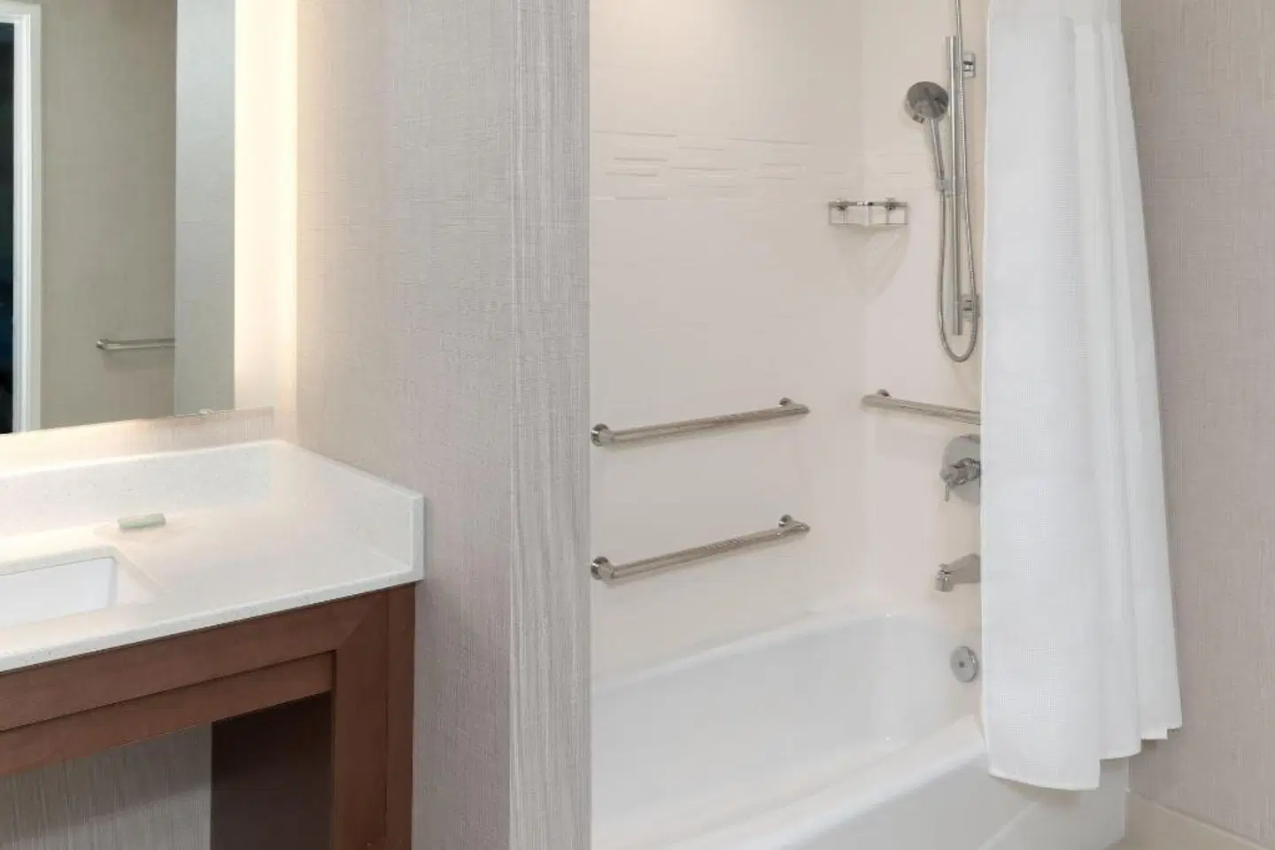 Residence Inn by Marriott Fairfield Napa Badezimmer