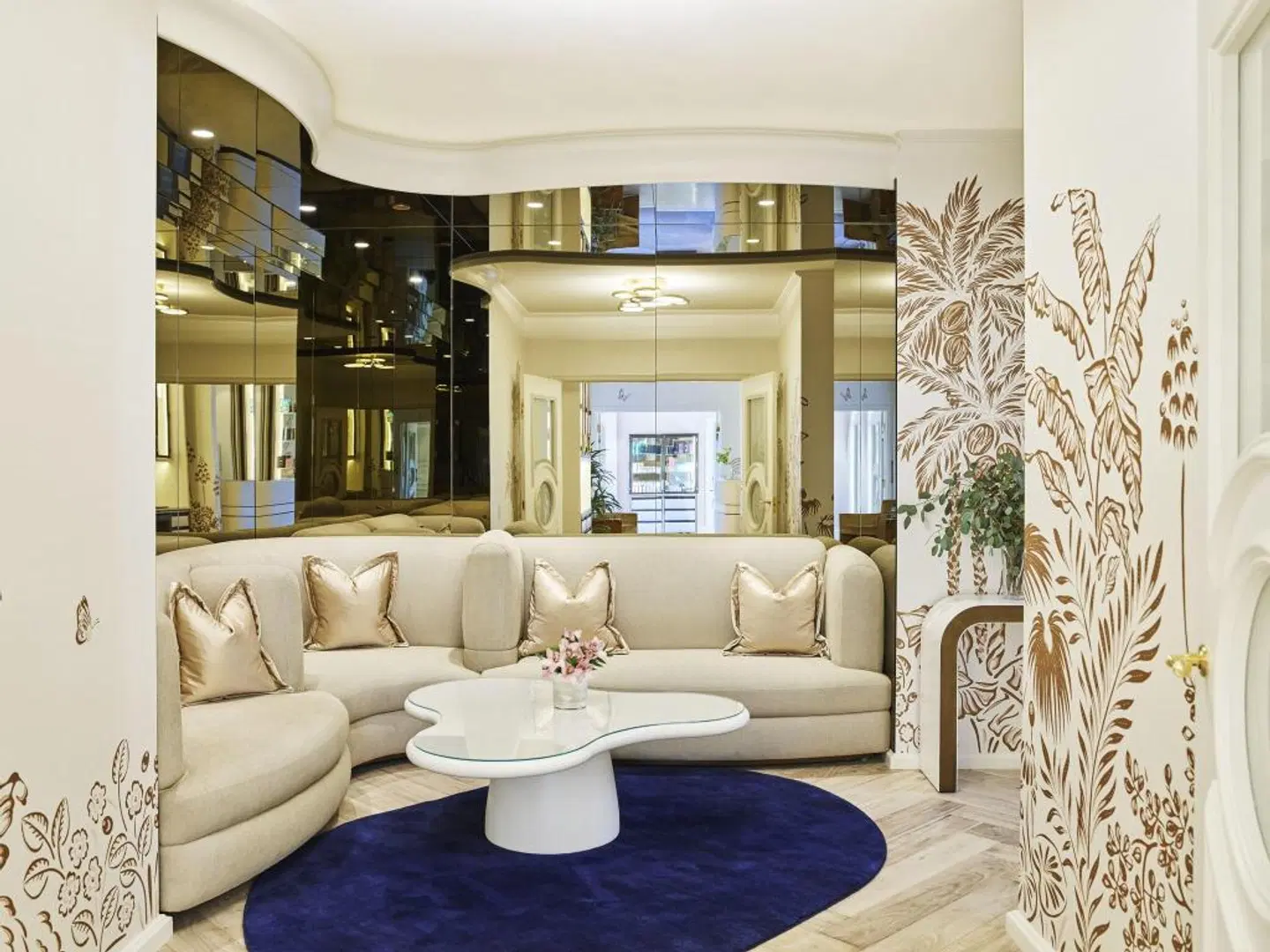 The Beverly Hills Hotel - Dorchester Collection LOUNGE_LOBBY