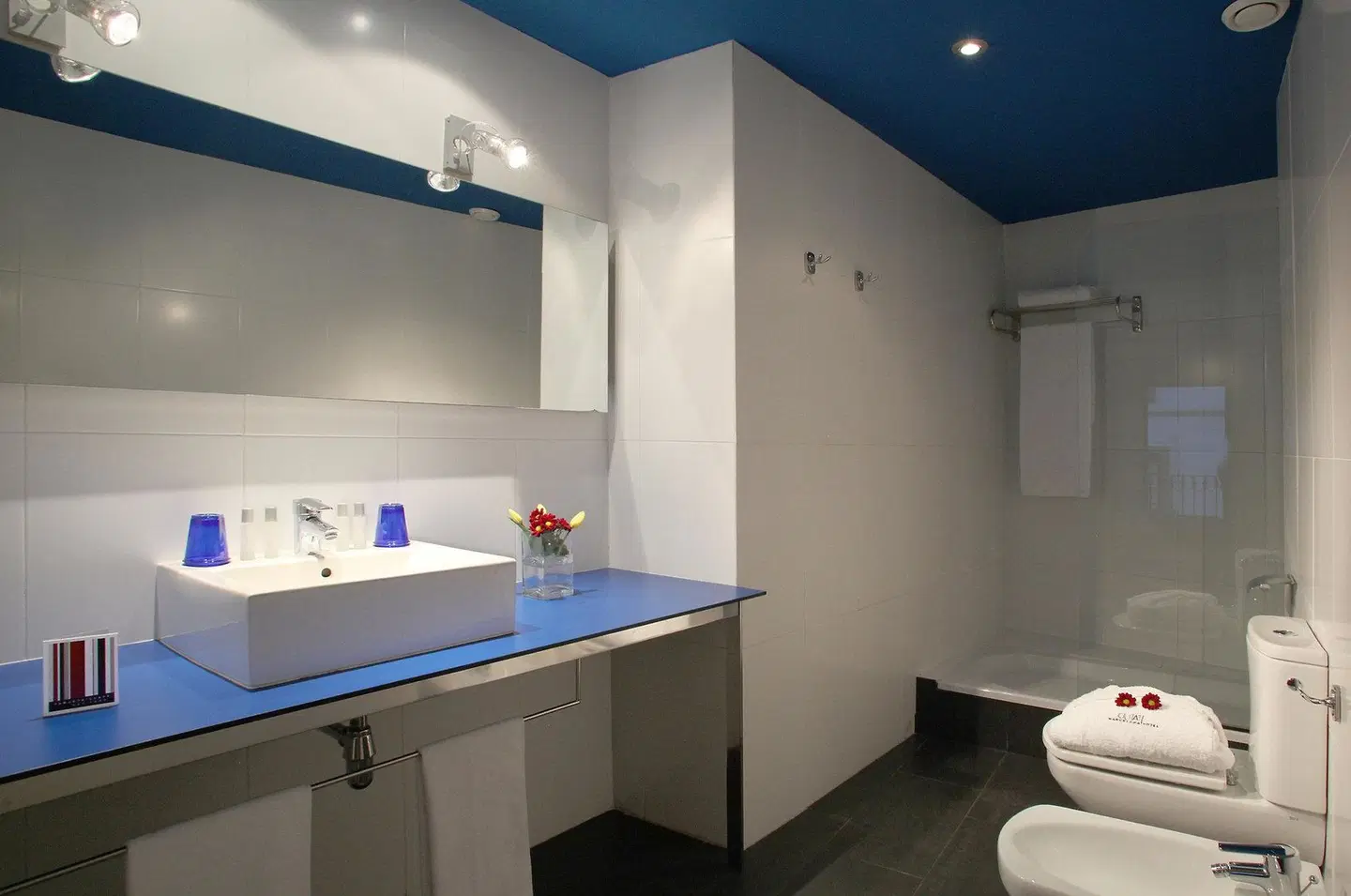 Ciutat de Barcelona Badezimmer