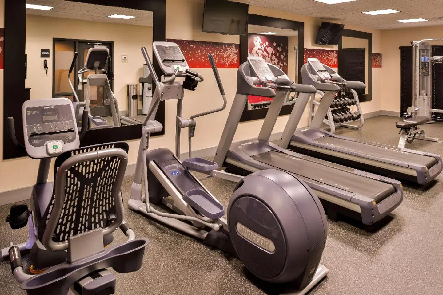 Best Western Plus Bayside Hotel SPORTS_AND_LEISURE