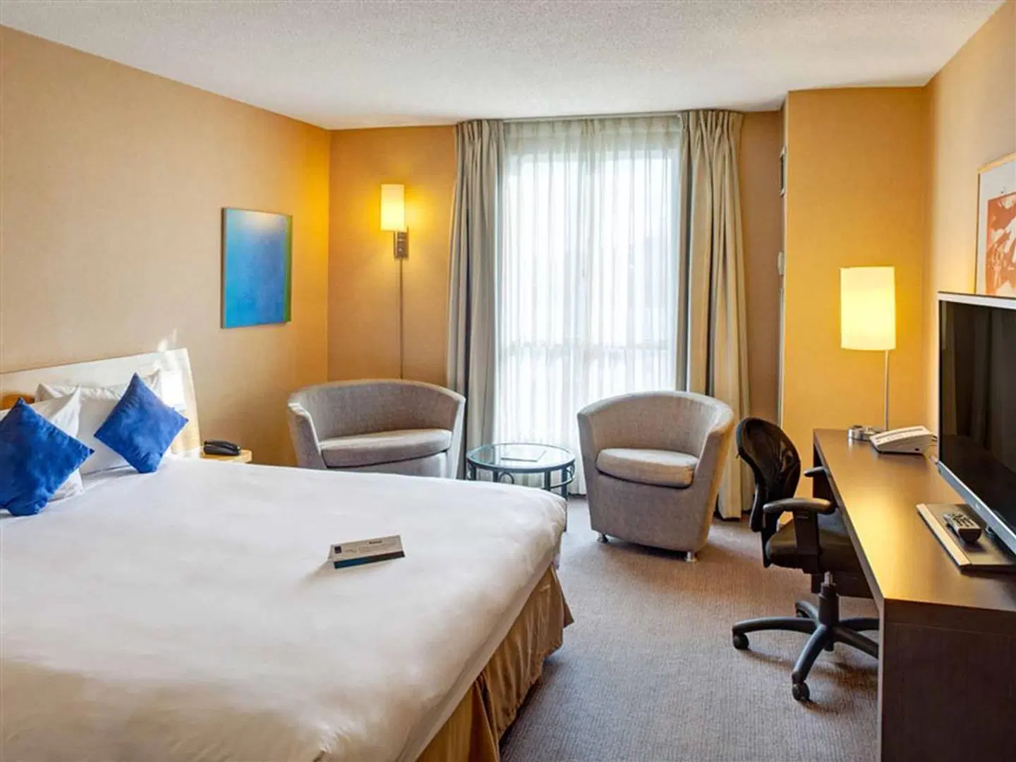 Novotel Toronto Centre ROOM_EXAMPLE