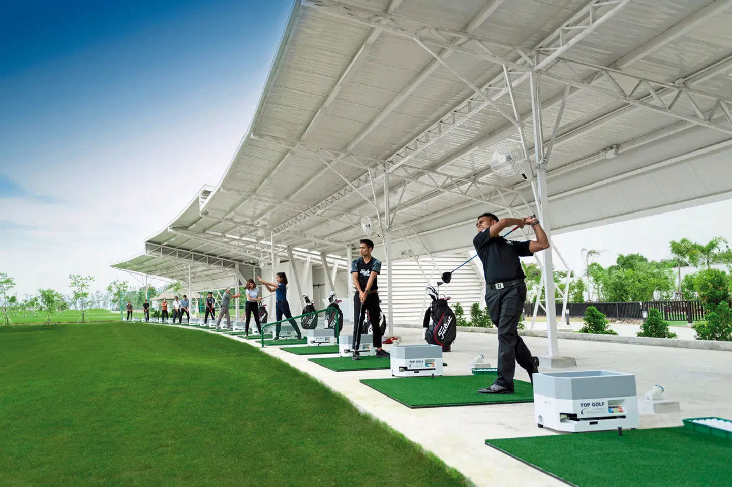 Apsara Beachfront Resort & Villa SPORTS_AND_LEISURE