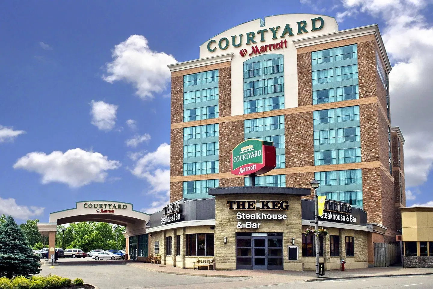 Courtyard by Marriott Niagara Falls EXTERIOR
