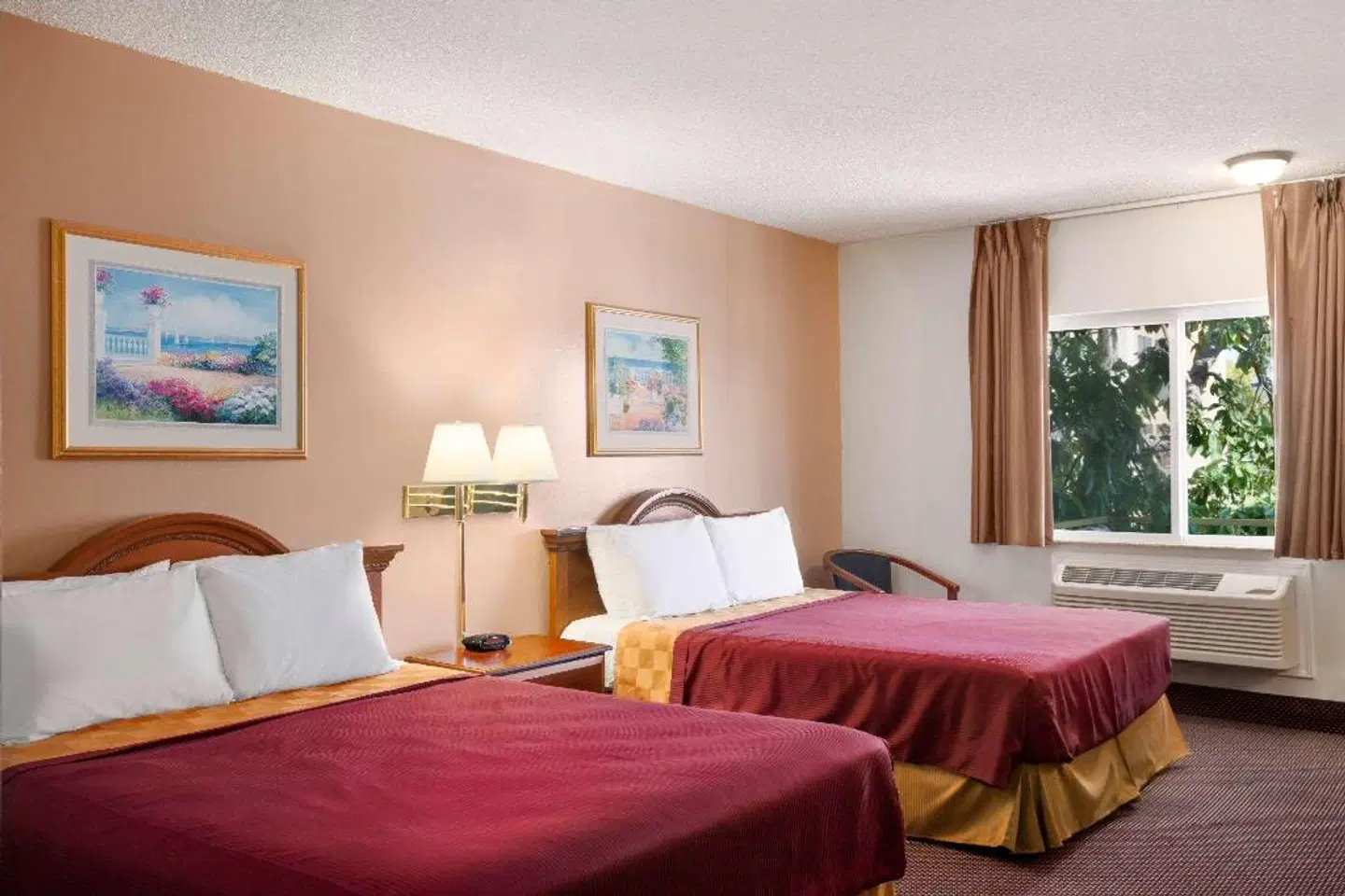 Travelodge by Wyndham Bakersfield ROOM_EXAMPLE