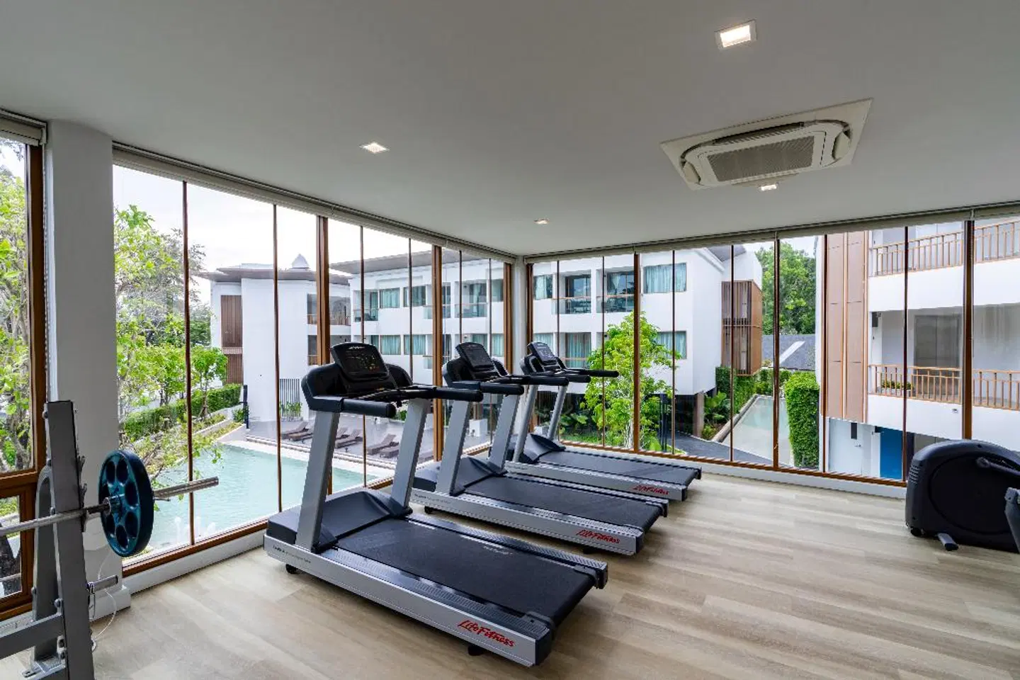 Bella Nara Phuket Naiyang Beach SPORTS_AND_LEISURE