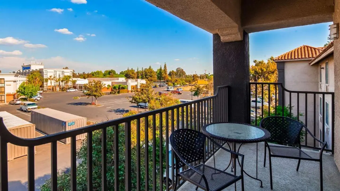 Best Western Visalia Hotel Terrasse