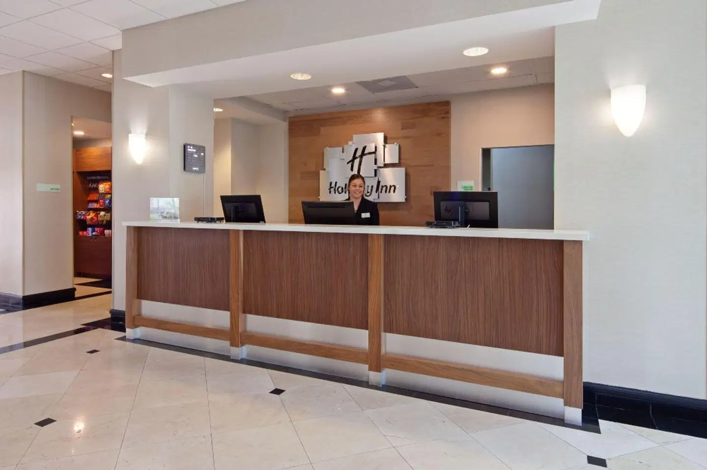 Hampton Inn & Suites Palmdale LOUNGE_LOBBY