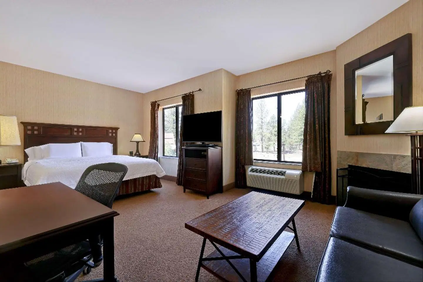 Hampton Inn & Suites Tahoe-Truckee ROOM_EXAMPLE