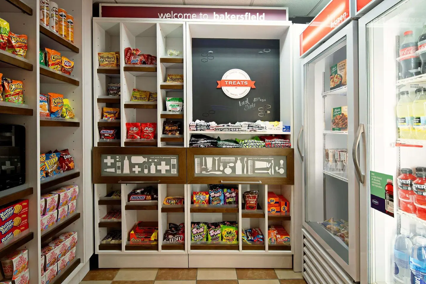 Hampton Inn & Suites Bakersfield/Hwy 58, CA LOUNGE_LOBBY