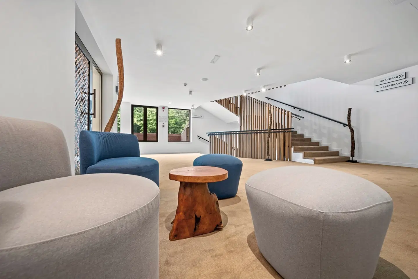 HVD Nympha LOUNGE_LOBBY