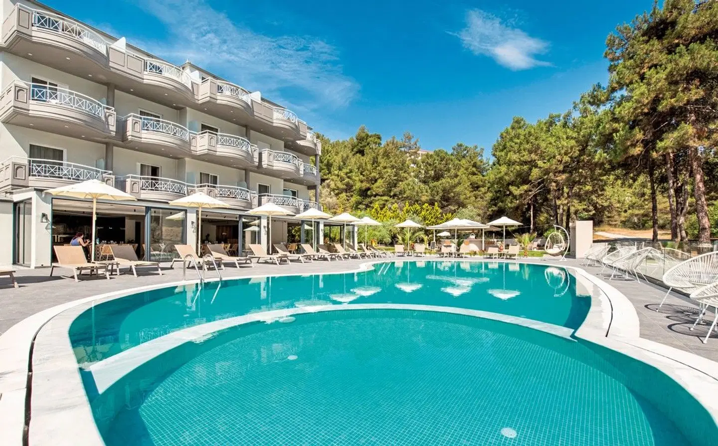 Green Bay OUTDOOR_POOL