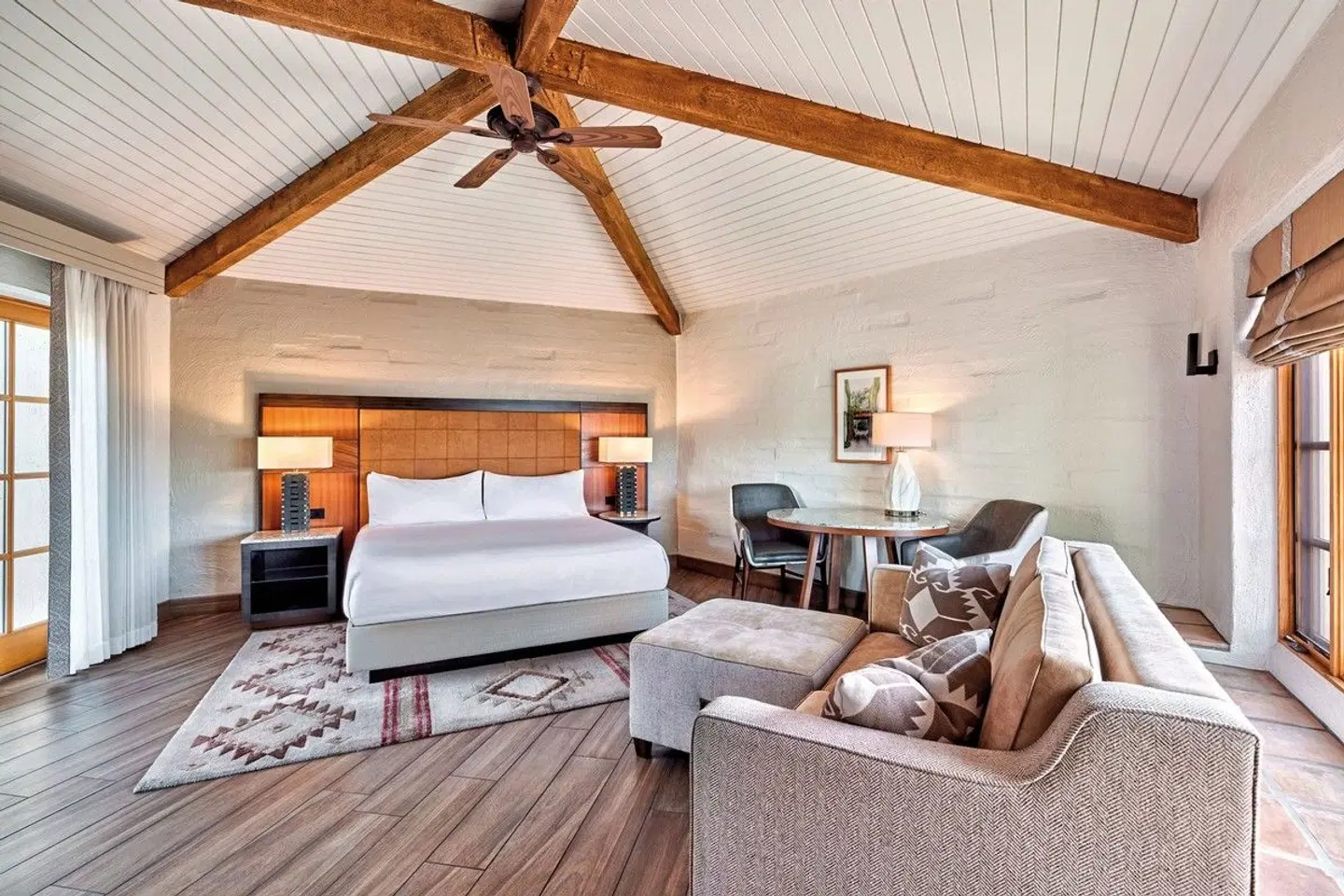 JW Marriott Scottsdale Camelback Inn Resort & Spa ROOM_EXAMPLE