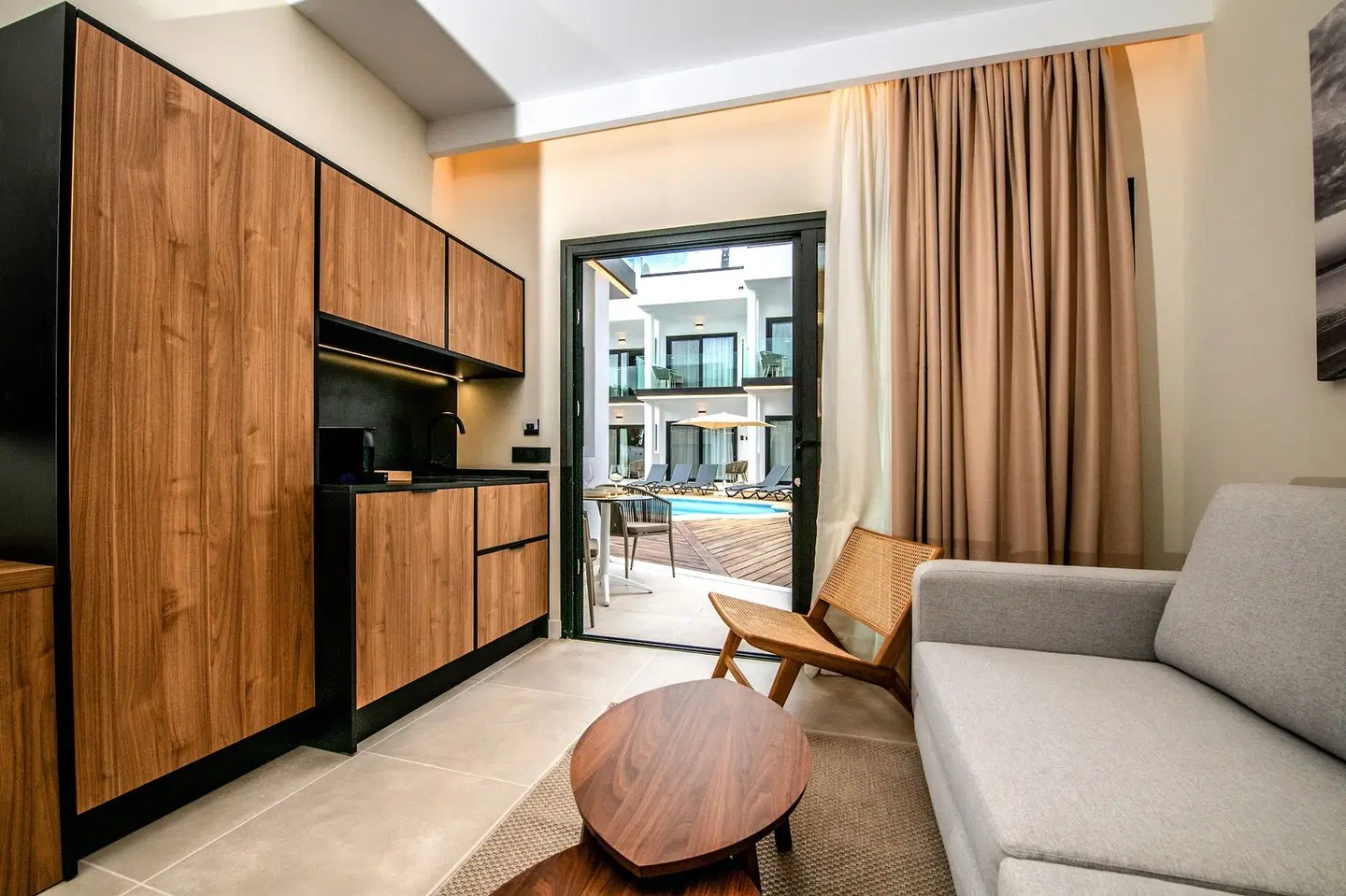 Saladar Suites Boutique ROOM_EXAMPLE