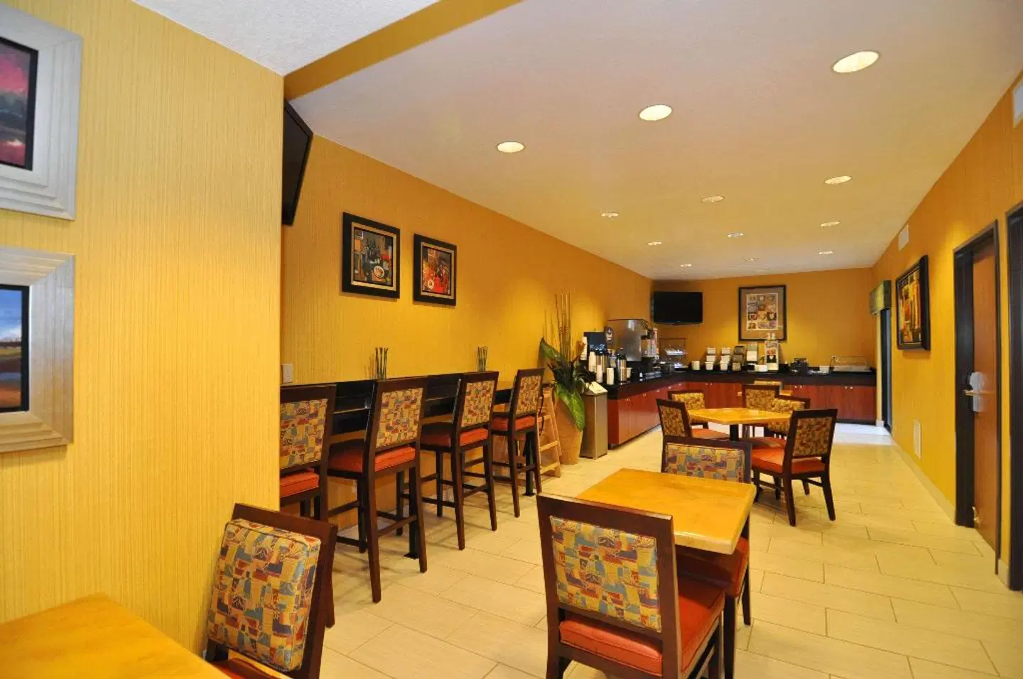 Best Western PLUS Fresno Inn Restaurant