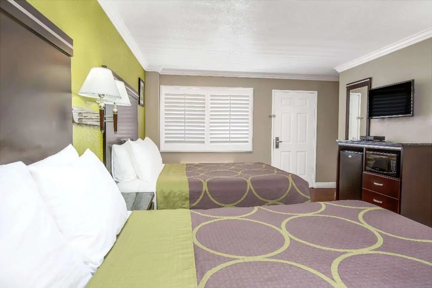 Super 8 by Wyndham Inglewood/LAX/LA Airport ROOM_EXAMPLE