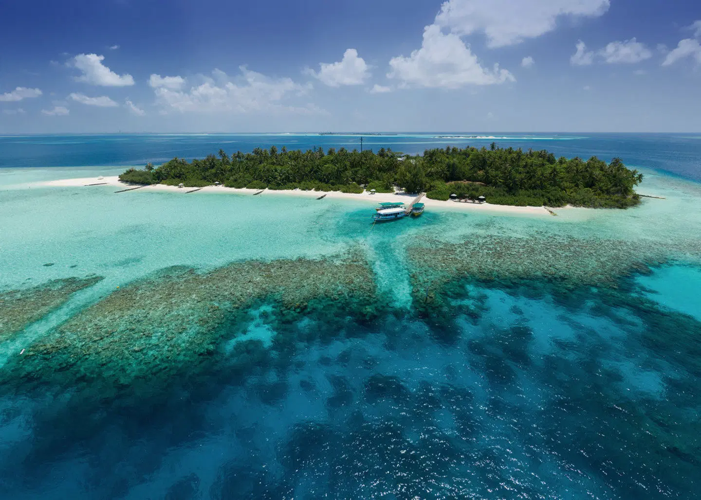 Embudu Village Maldives LANDSCAPE
