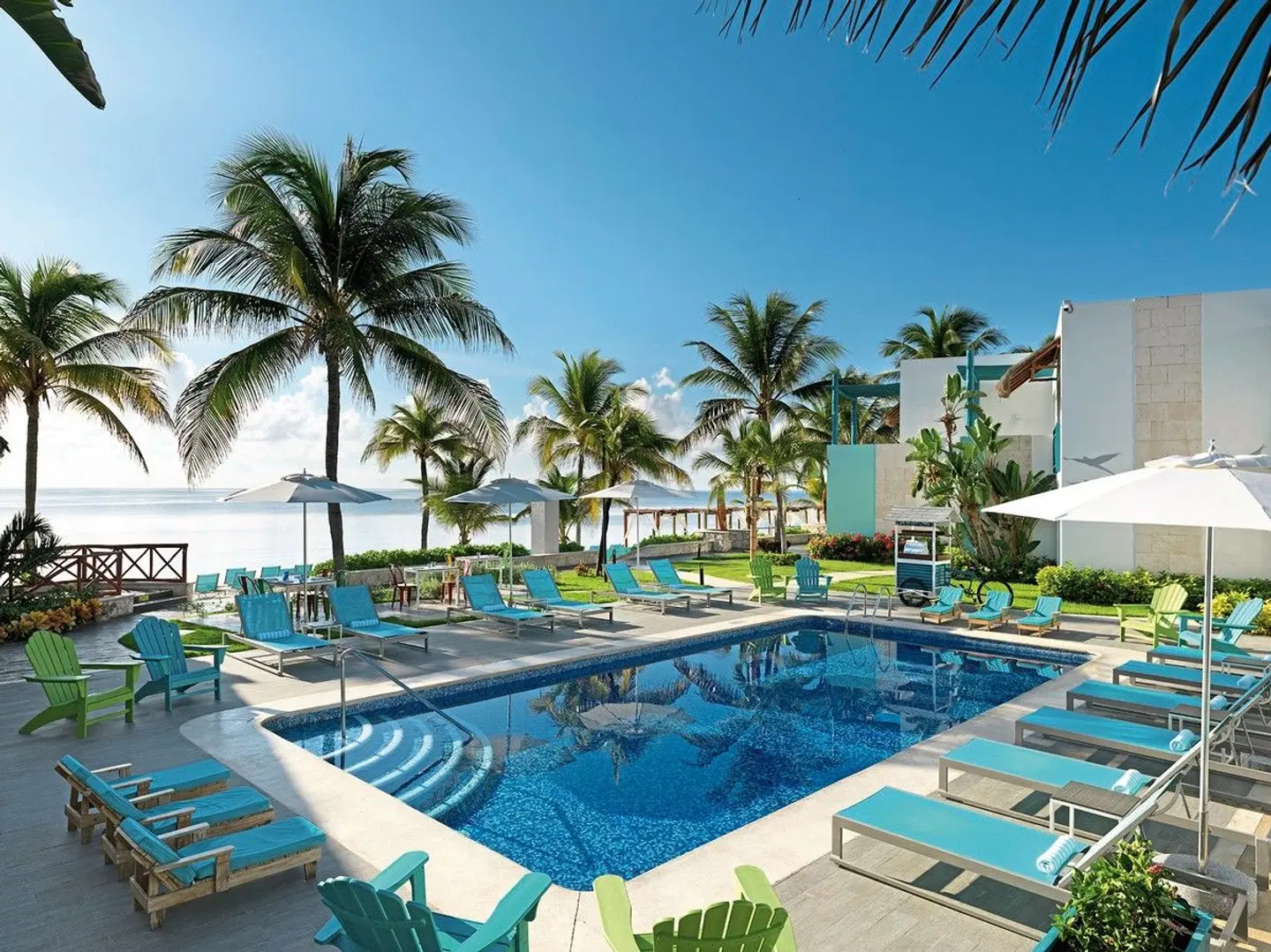 Margaritaville Island Reserve Riviera Cancun by Karisma OUTDOOR_POOL