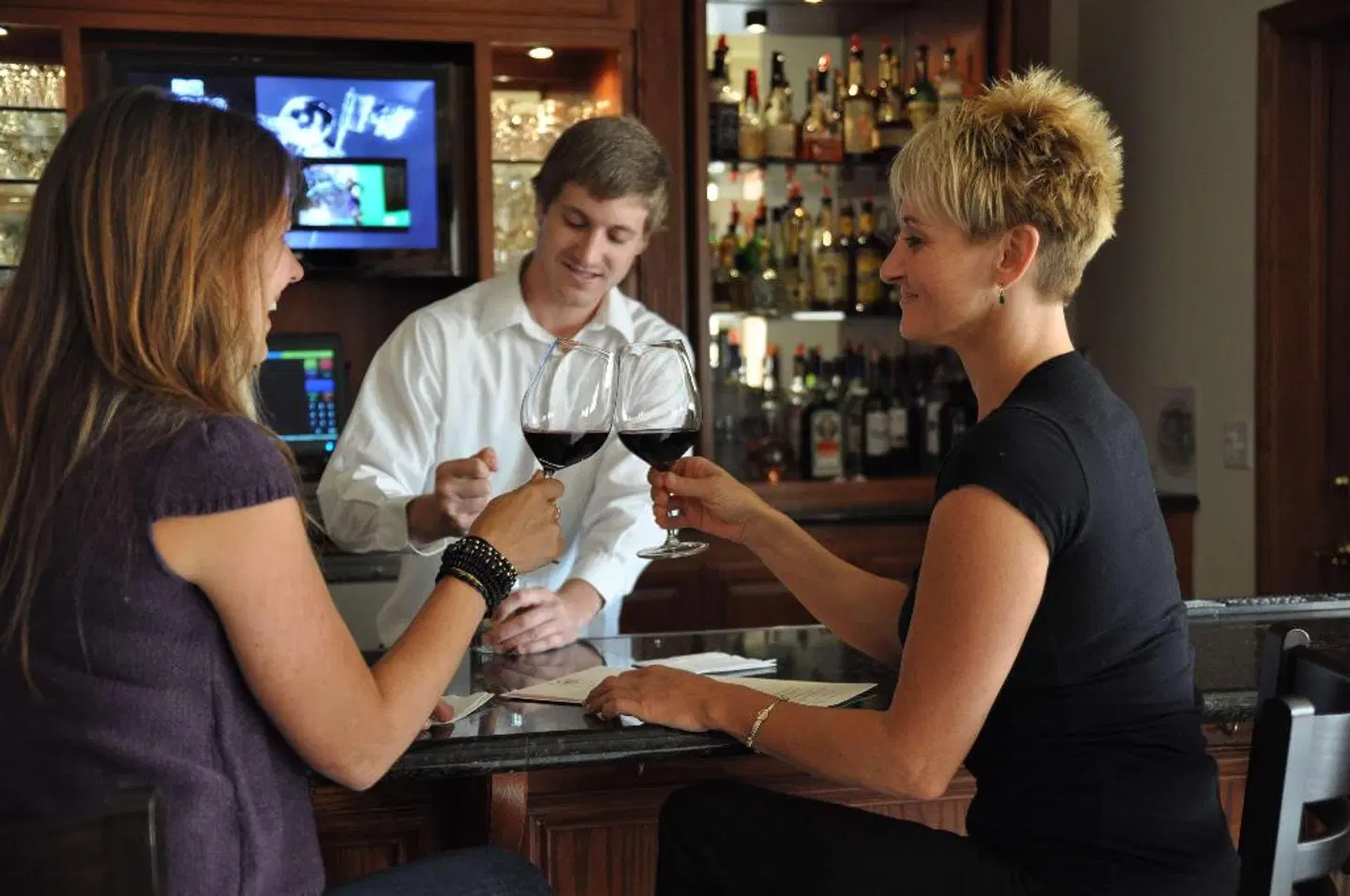 Best Western Plus Thousand Oaks Inn Bar