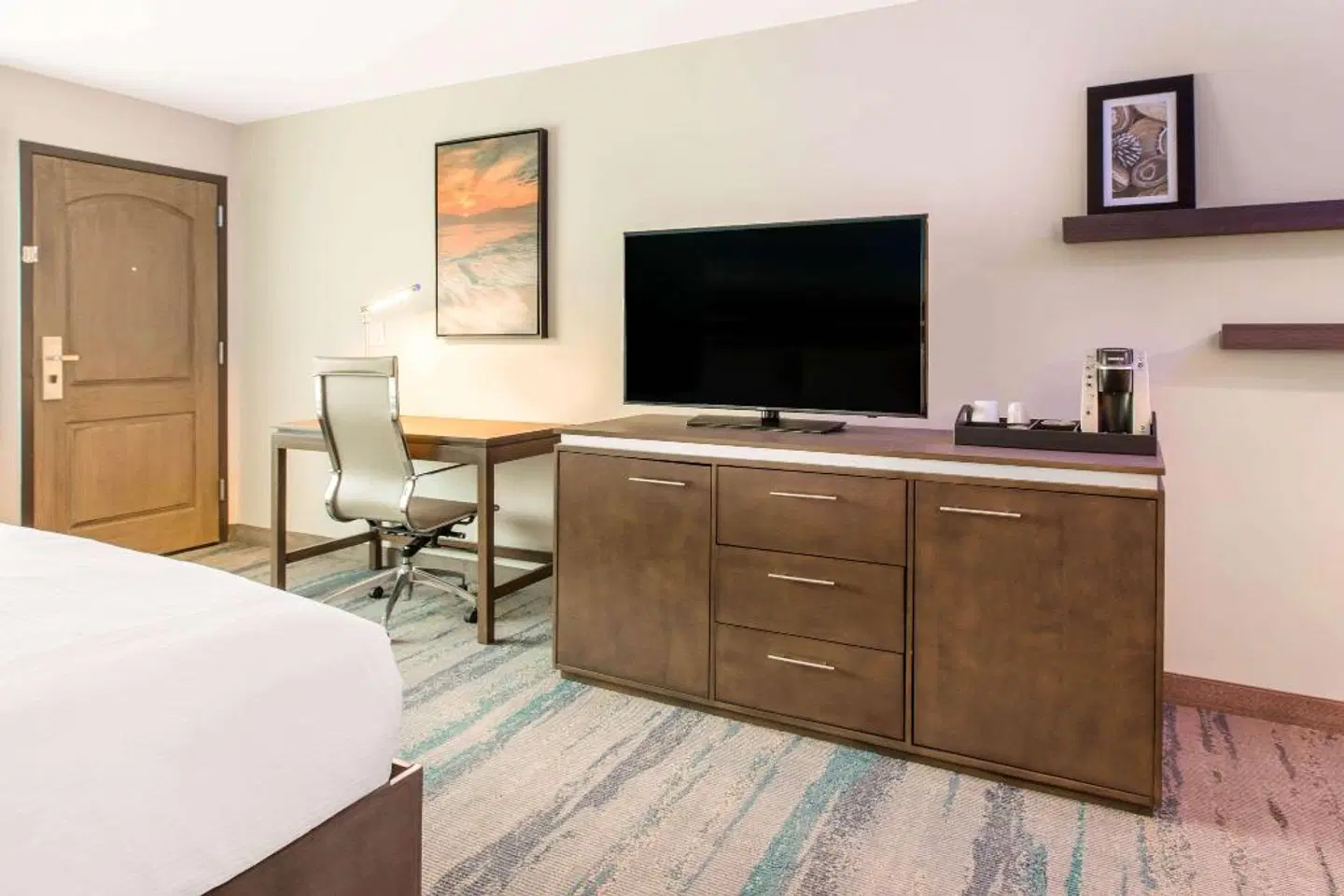 The Cove Hotel, an Ascend Hotel Collection Member ROOM_EXAMPLE