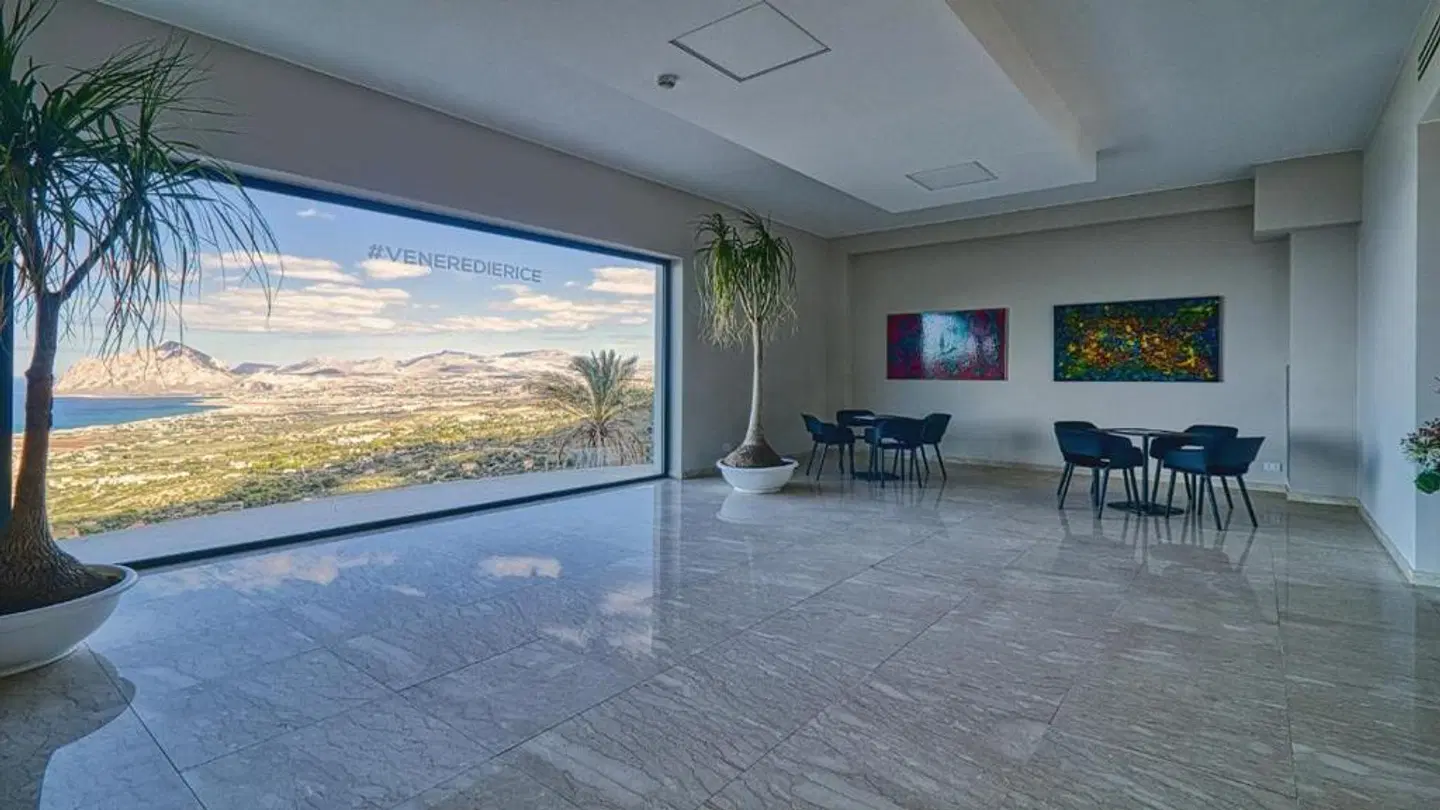 Venere di Erice Resort Hallenbad