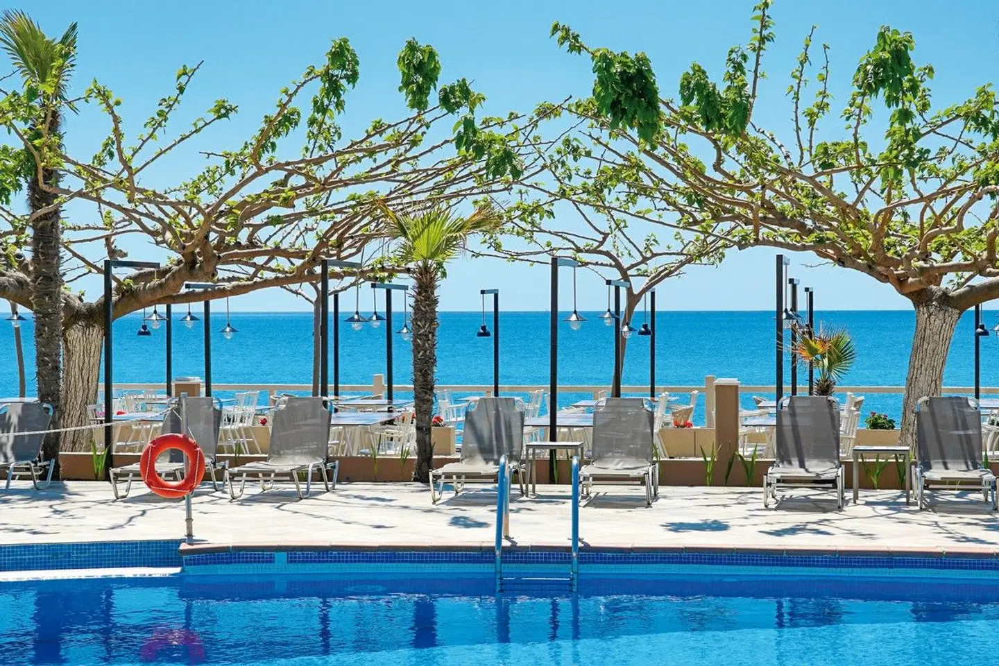 Blue View Superior Suites OUTDOOR_POOL