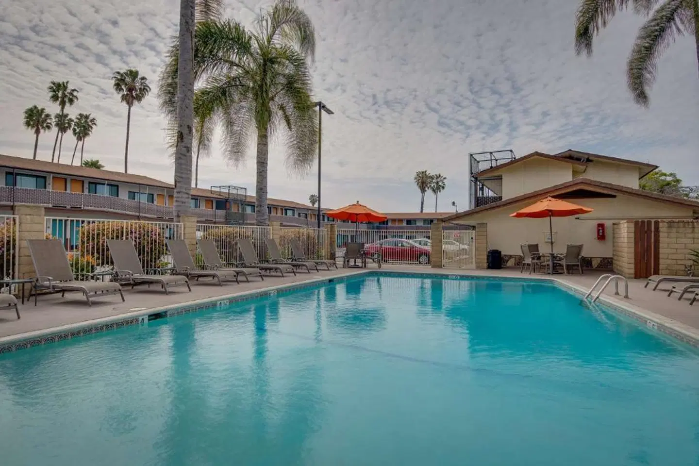 Best Western PLUS Inn of Ventura Hallenbad