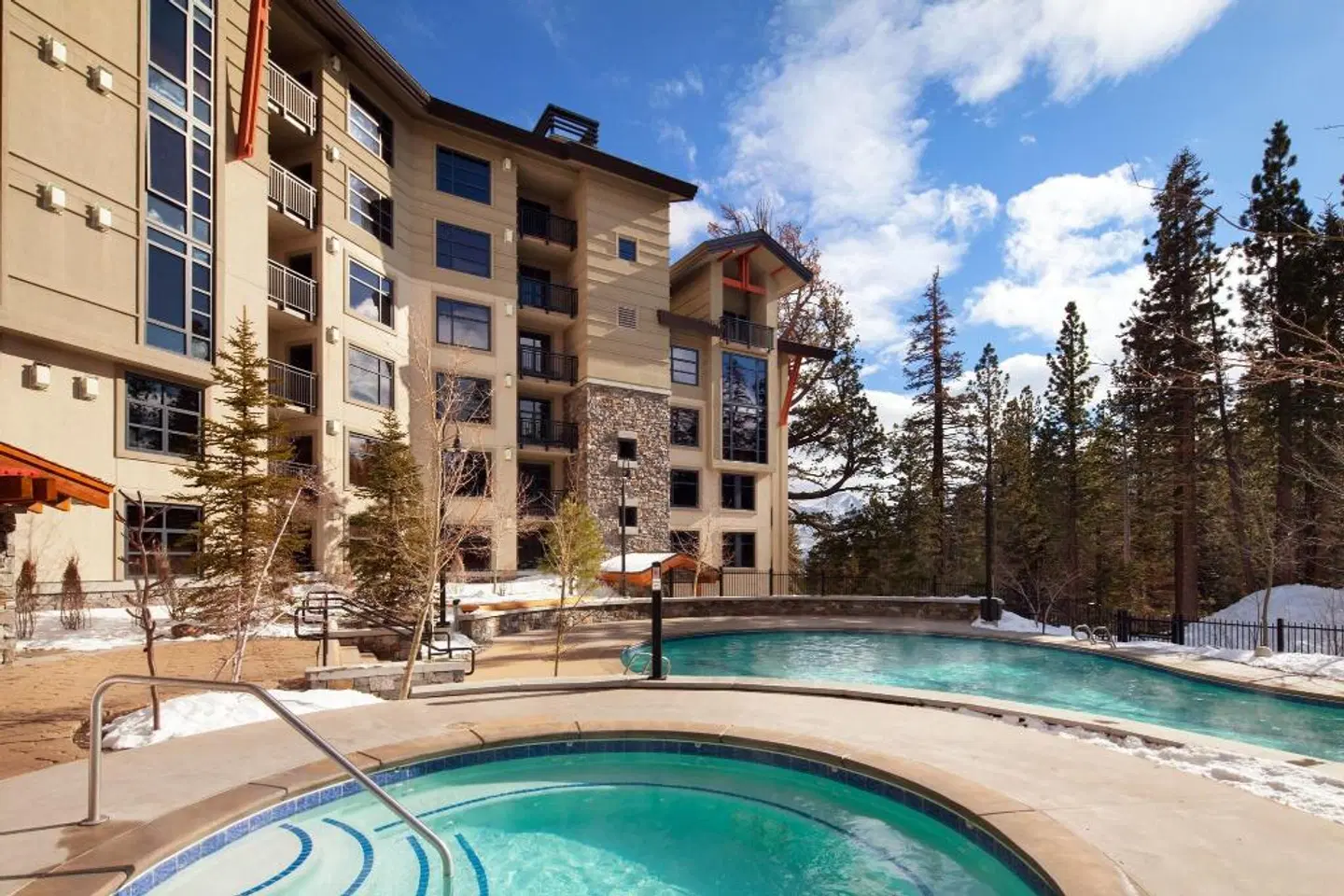 The Westin Monache Resort, Mammoth OUTDOOR_POOL