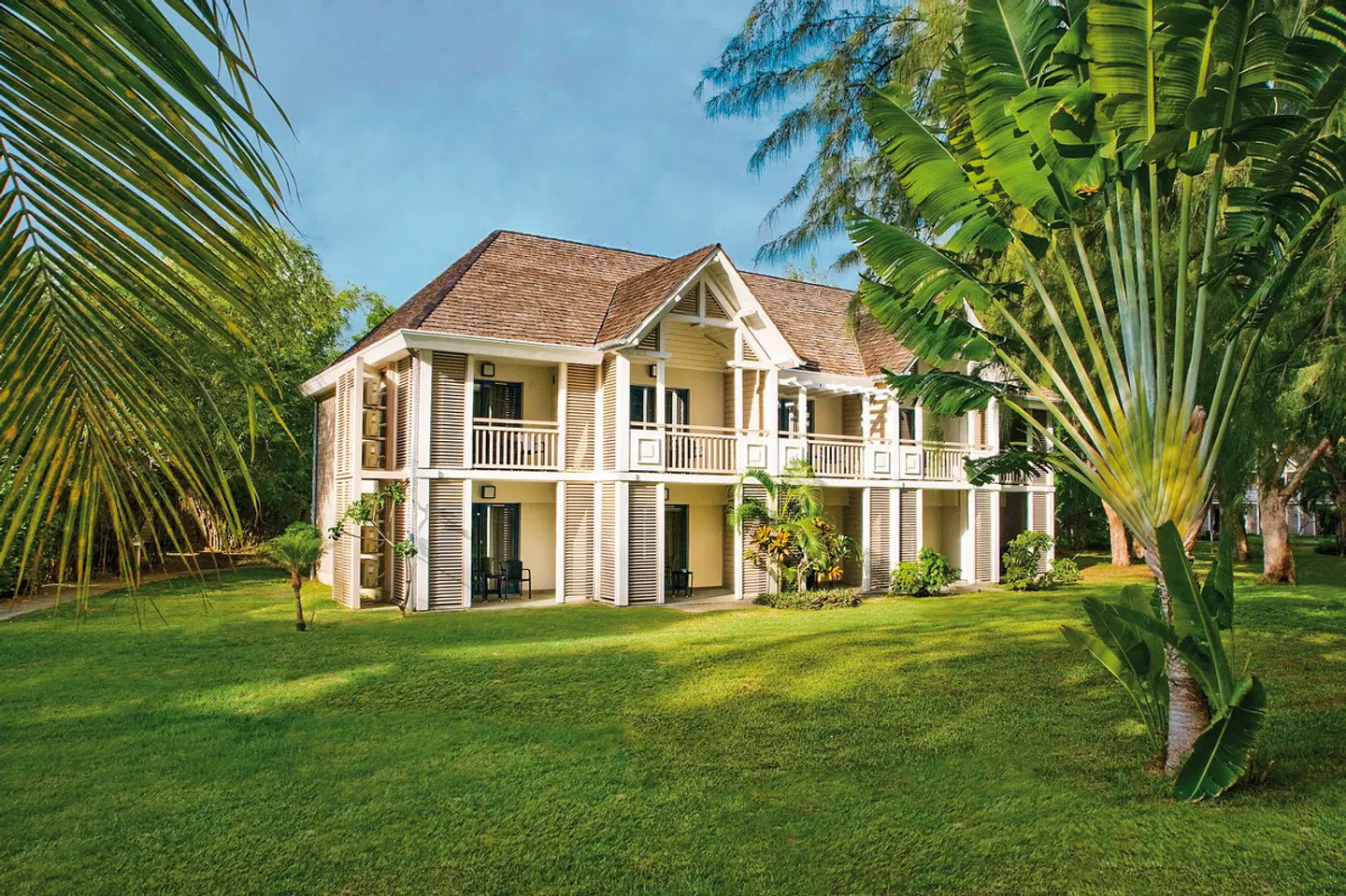 LUX* Saint Gilles EXTERIOR