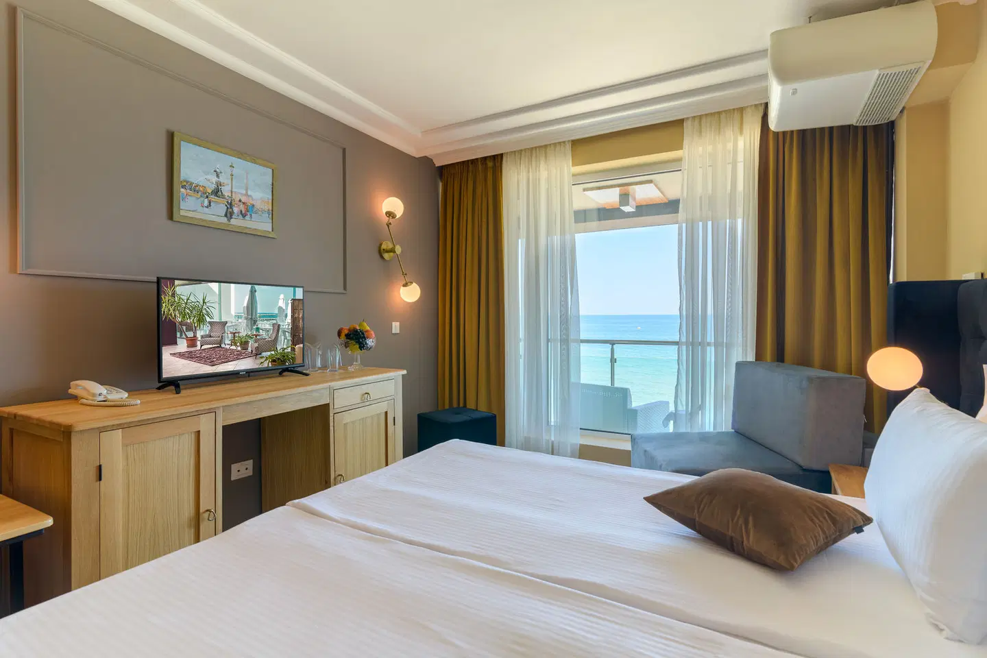Sunny Day Resort - Marina Hotel ROOM_EXAMPLE