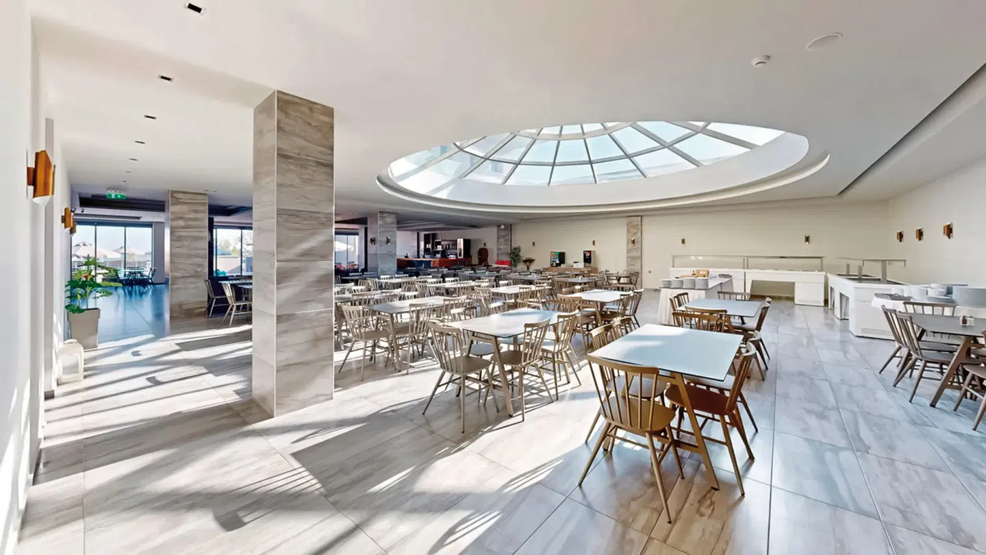 The Dome Luxury Hotel Restaurant