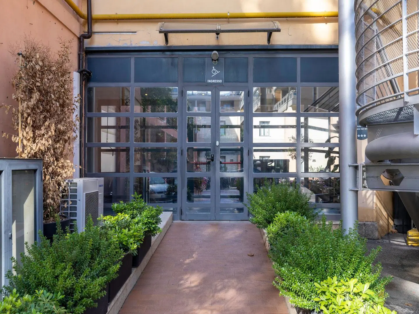 B&B Hotel Roma Tuscolana - San Giovanni EXTERIOR