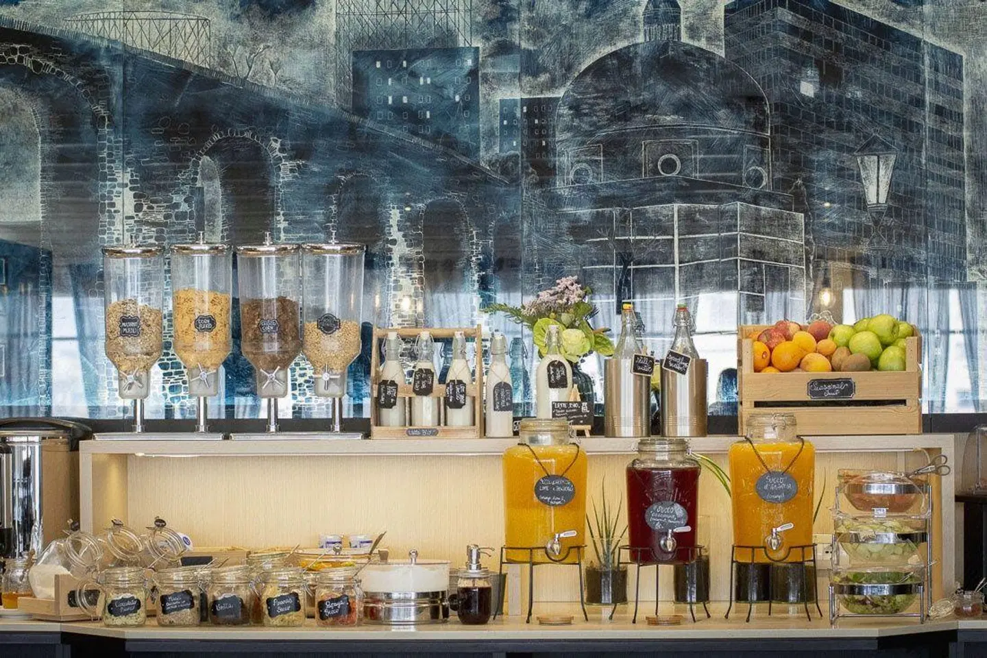 Warmth Hotel Restaurant