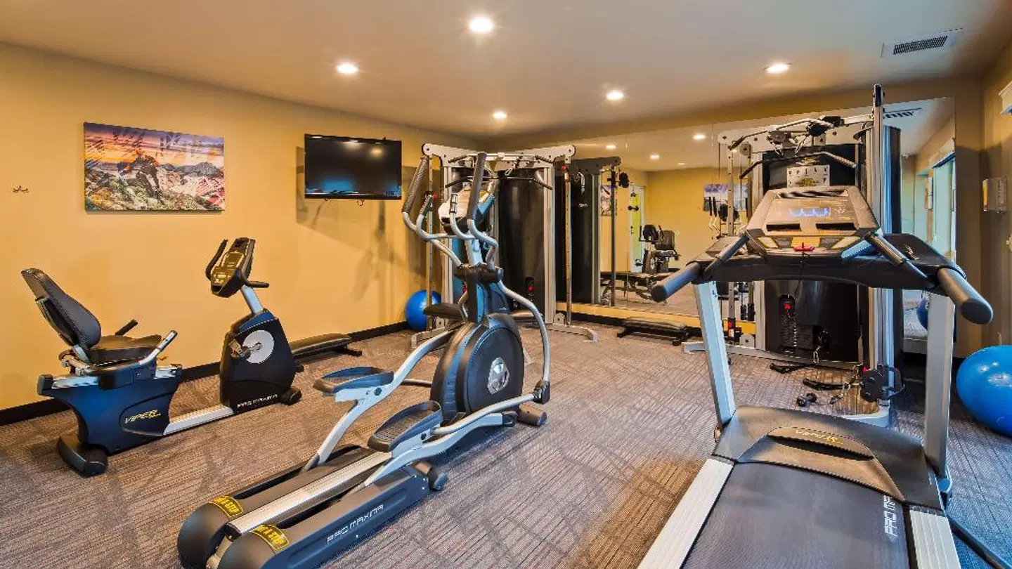 Best Western Plus Royal Oak SPORTS_AND_LEISURE